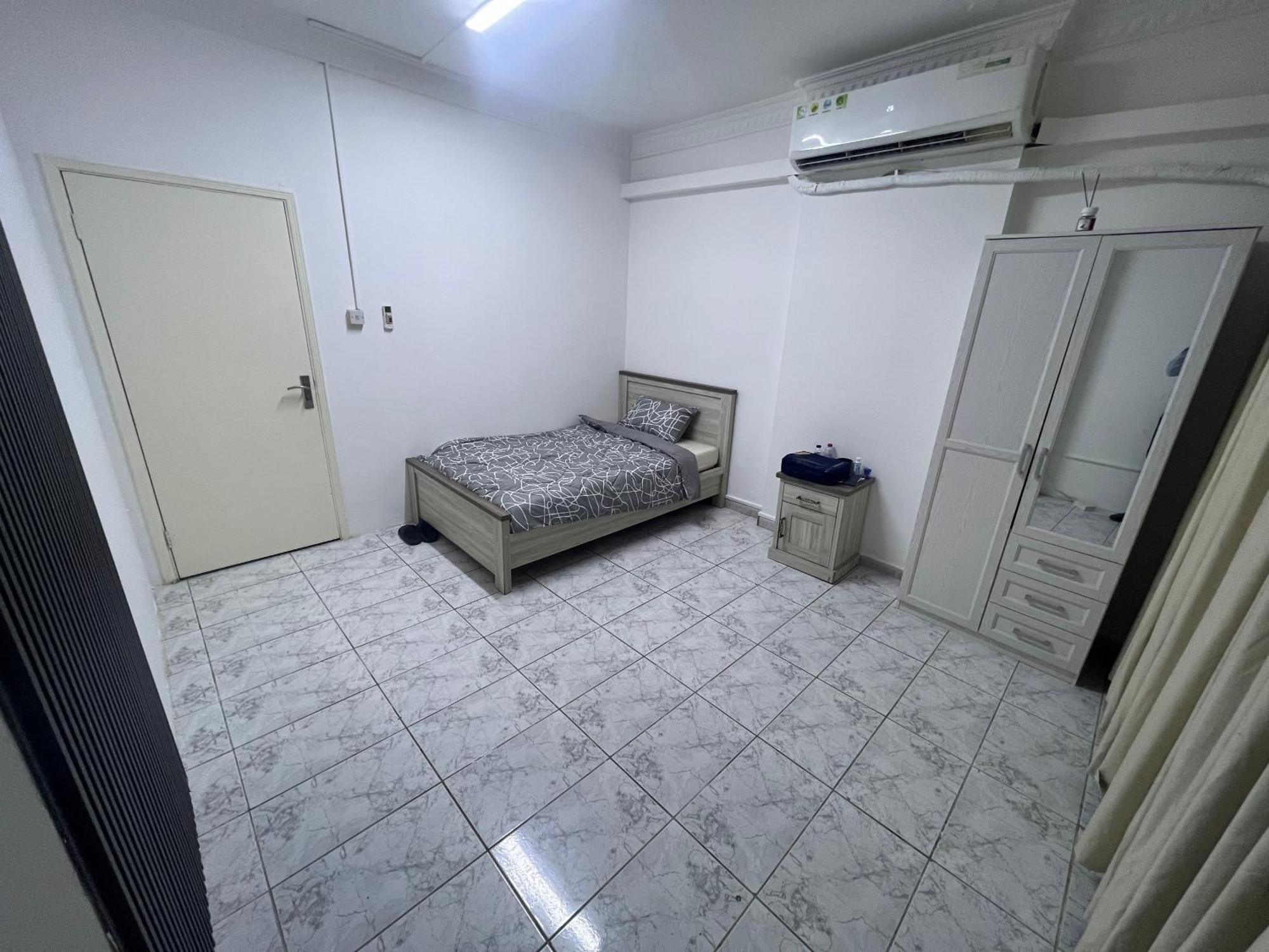 Dinar Homestay Abu Dhabi